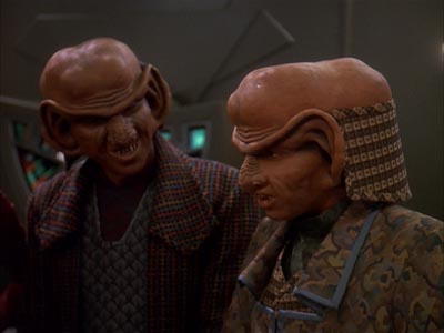 Star Trek: Deep Space Nine Screencaps "Bar Association" (S4:E16)