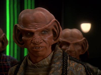 Star Trek: Deep Space Nine Screencaps "Bar Association" (S4:E16)