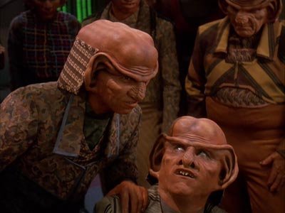 Star Trek: Deep Space Nine Screencaps "Bar Association" (S4:E16)