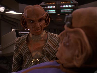 Star Trek: Deep Space Nine Screencaps "Bar Association" (S4:E16)