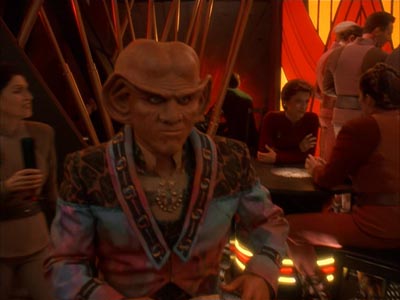 Star Trek: Deep Space Nine Screencaps "Bar Association" (S4:E16)