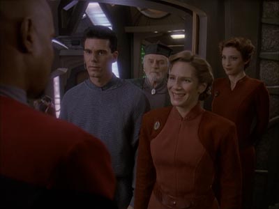 Star Trek: Deep Space Nine Screencaps "Accession" (S4:E17)