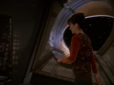 Star Trek: Deep Space Nine Screencaps "Accession" (S4:E17)