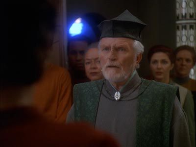Star Trek: Deep Space Nine Screencaps "Accession" (S4:E17)