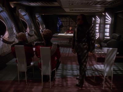 Star Trek: Deep Space Nine Screencaps "Rules of Engagement" (S4:E18)