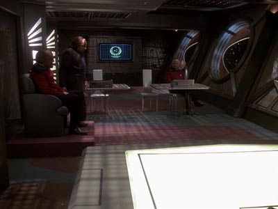 Star Trek: Deep Space Nine Screencaps "Rules of Engagement" (S4:E18)