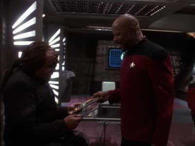 Star Trek: Deep Space Nine Screencaps "Rules of Engagement" (S4:E18)