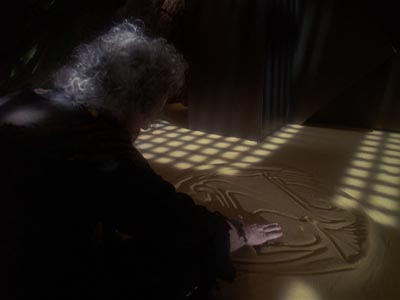 Star Trek: Deep Space Nine Screencaps "Hard Time" (S4:E19)