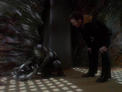 Star Trek: Deep Space Nine Screencaps "Hard Time" (S4:E19)