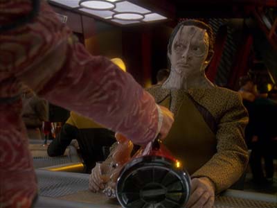 Star Trek: Deep Space Nine Screencaps "The Way of the Warrior, Part II" (S4:E2)