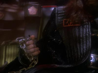 Star Trek: Deep Space Nine Screencaps "Shattered Mirror" (S4:E20)