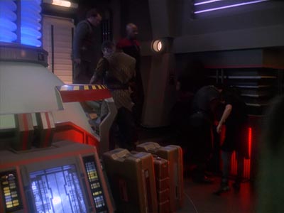 Star Trek: Deep Space Nine Screencaps "Shattered Mirror" (S4:E20)