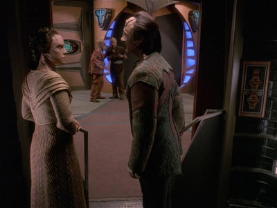 Star Trek: Deep Space Nine Screencaps "For the Cause" (S4:E22)