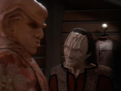 Star Trek: Deep Space Nine Screencaps "For the Cause" (S4:E22)