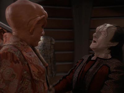 Star Trek: Deep Space Nine Screencaps "For the Cause" (S4:E22)