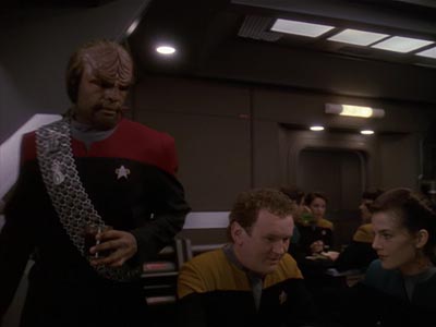 Star Trek: Deep Space Nine Screencaps "To the Death" (S4:E23)