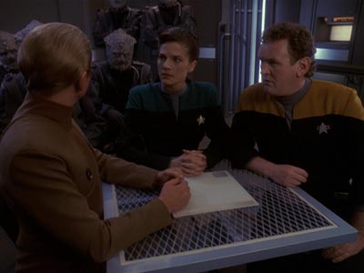 Star Trek: Deep Space Nine Screencaps "To the Death" (S4:E23)