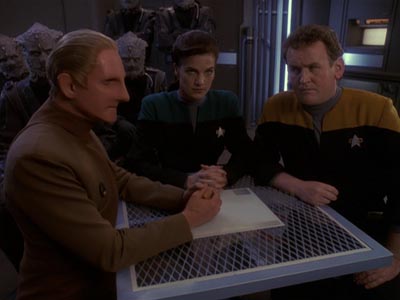 Star Trek: Deep Space Nine Screencaps "To the Death" (S4:E23)