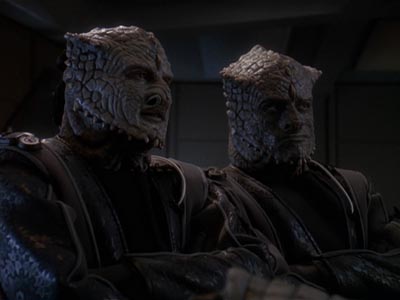 Star Trek: Deep Space Nine Screencaps "To the Death" (S4:E23)