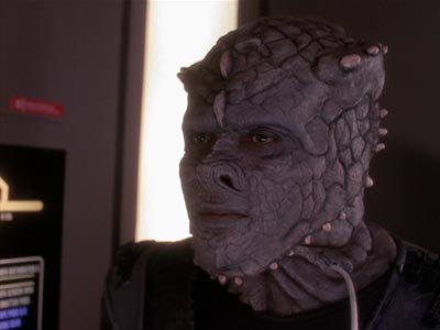Star Trek: Deep Space Nine Screencaps "To the Death" (S4:E23)
