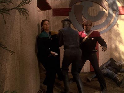 Star Trek: Deep Space Nine Screencaps "To the Death" (S4:E23)