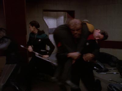 Star Trek: Deep Space Nine Screencaps "To the Death" (S4:E23)