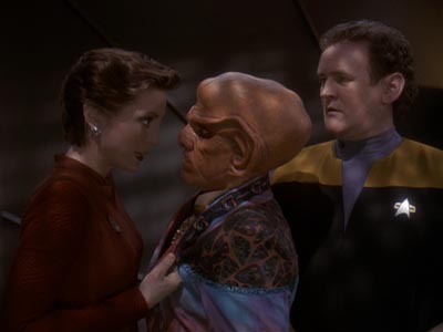 Star Trek: Deep Space Nine Screencaps "The Quickening" (S4:E24)
