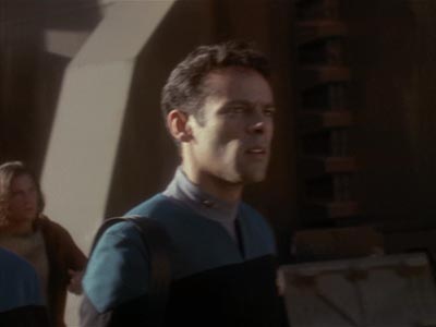 Star Trek: Deep Space Nine Screencaps "The Quickening" (S4:E24)
