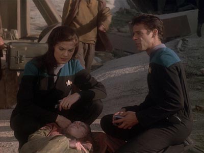 Star Trek: Deep Space Nine Screencaps "The Quickening" (S4:E24)