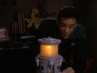 Star Trek: Deep Space Nine Screencaps "The Quickening" (S4:E24)