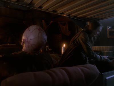 Star Trek: Deep Space Nine Screencaps "The Quickening" (S4:E24)
