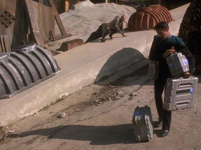 Star Trek: Deep Space Nine Screencaps "The Quickening" (S4:E24)