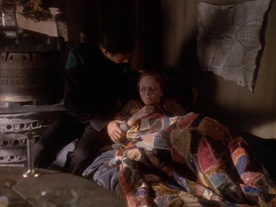 Star Trek: Deep Space Nine Screencaps "The Quickening" (S4:E24)