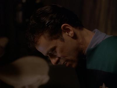 Star Trek: Deep Space Nine Screencaps "The Quickening" (S4:E24)