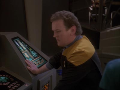 Star Trek: Deep Space Nine Screencaps "Body Parts" (S4:E25)