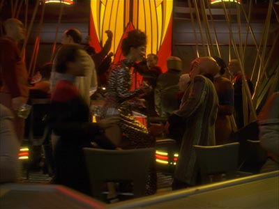 Star Trek: Deep Space Nine Screencaps "Body Parts" (S4:E25)