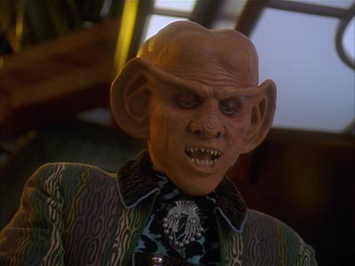 Star Trek: Deep Space Nine Screencaps "Body Parts" (S4:E25)