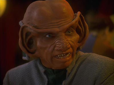 Star Trek: Deep Space Nine Screencaps "Body Parts" (S4:E25)