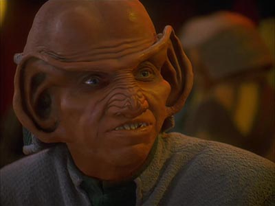 Star Trek: Deep Space Nine Screencaps "Body Parts" (S4:E25)