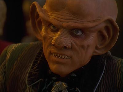 Star Trek: Deep Space Nine Screencaps "Body Parts" (S4:E25)