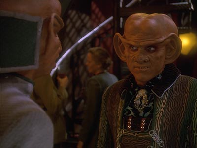 Star Trek: Deep Space Nine Screencaps "Body Parts" (S4:E25)