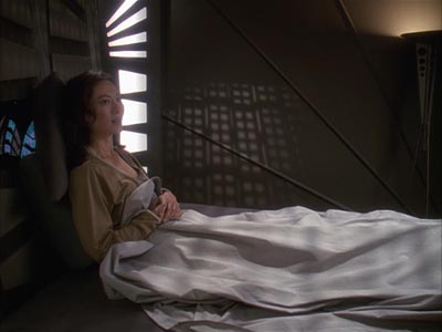 Star Trek: Deep Space Nine Screencaps "Body Parts" (S4:E25)