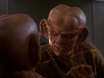 Star Trek: Deep Space Nine Screencaps "Body Parts" (S4:E25)