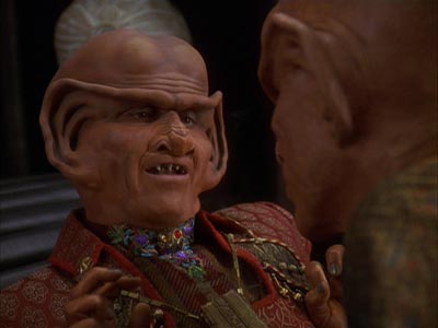 Star Trek: Deep Space Nine Screencaps "Body Parts" (S4:E25)