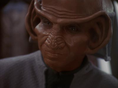 Star Trek: Deep Space Nine Screencaps "Body Parts" (S4:E25)
