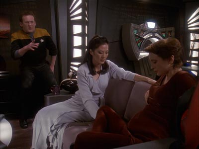 Star Trek: Deep Space Nine Screencaps "Body Parts" (S4:E25)