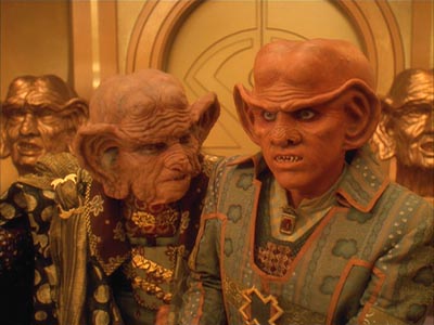 Star Trek: Deep Space Nine Screencaps "Body Parts" (S4:E25)