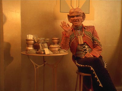 Star Trek: Deep Space Nine Screencaps "Body Parts" (S4:E25)