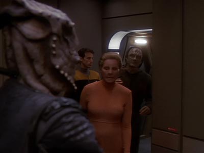 Star Trek: Deep Space Nine Screencaps "Broken Link" (S4:E26)
