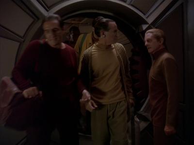 Star Trek: Deep Space Nine Screencaps "The Visitor" (S4:E3)